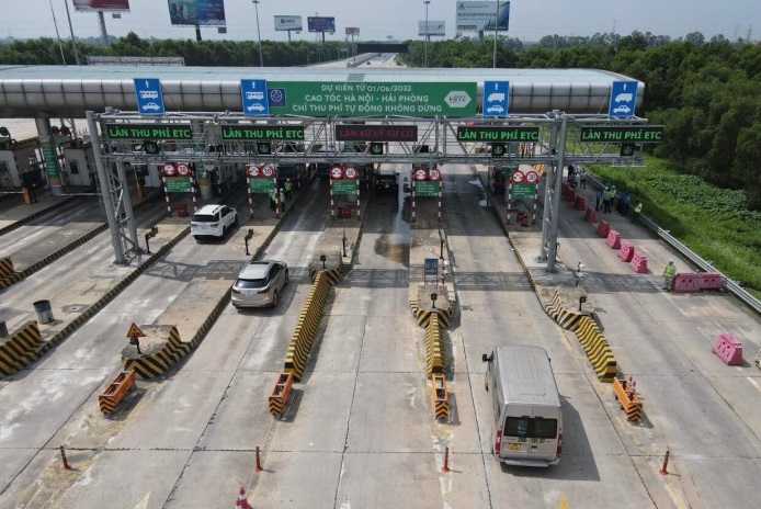 Tại mỗi trạm sẽ duy trì 1 làn/chiều xe chạy để xử lý các phương tiện gặp sự cố, lỗi kỹ thuật trong quá trình thu phí. 