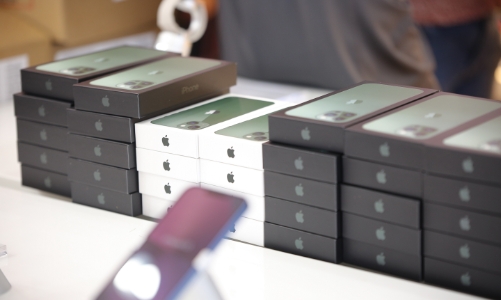 Thị trường di động đang rơi vào mùa thấp điểm