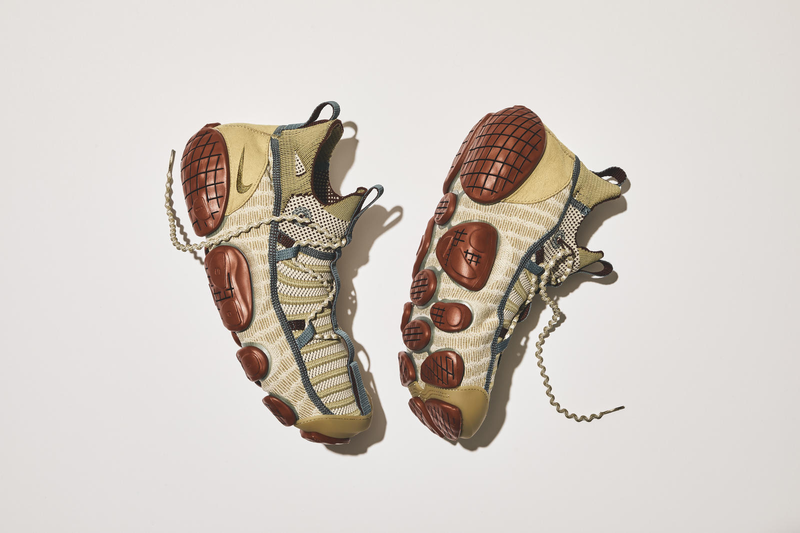 Mẫu giày mới Nike ISPA Link dự kiến vào tháng 6.