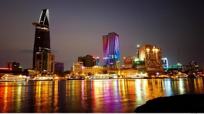 Much to do for HCMC & Da Nang to become financial centers