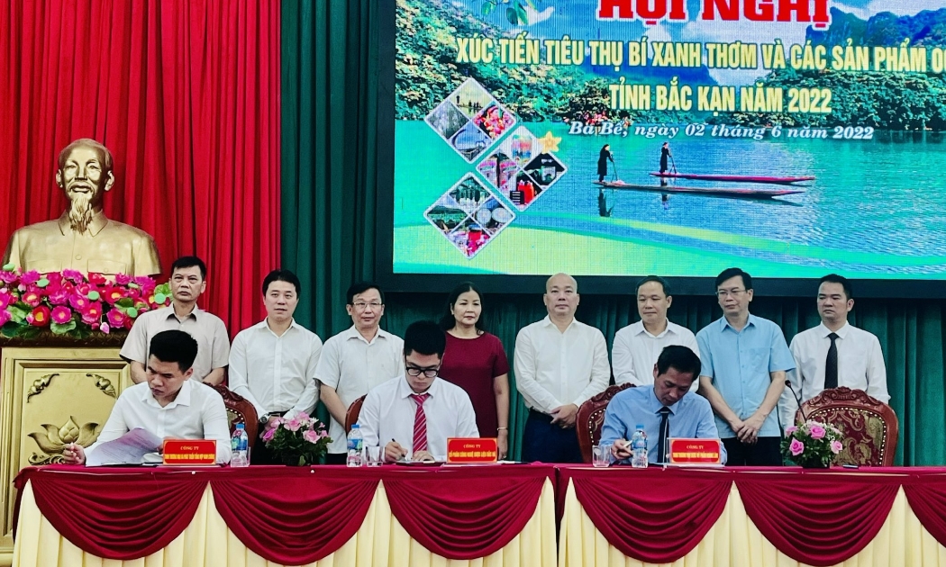 Hội nghị xúc tiến tiêu thụ Bí xanh thơm và các sản phẩm OCOP tỉnh Bắc Kạn năm 2022