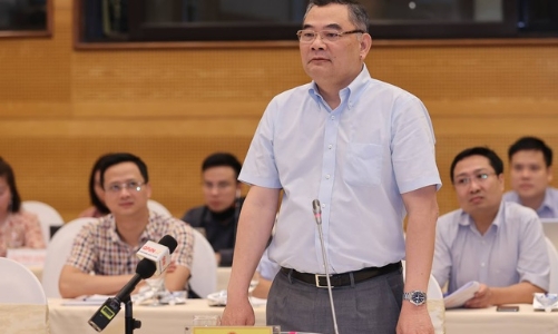 Vụ Việt Á: Khám xét nhà phát hiện nhiều bị can có hơn 10 tỷ trong ngăn kéo