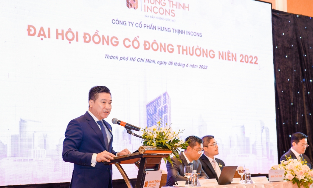 Ông Nguyễn Đình Trung - Chủ tịch Hội đồng Quản trị Công ty Cổ phần Hưng Thịnh Incons phát biểu khai mạc Đại hội.