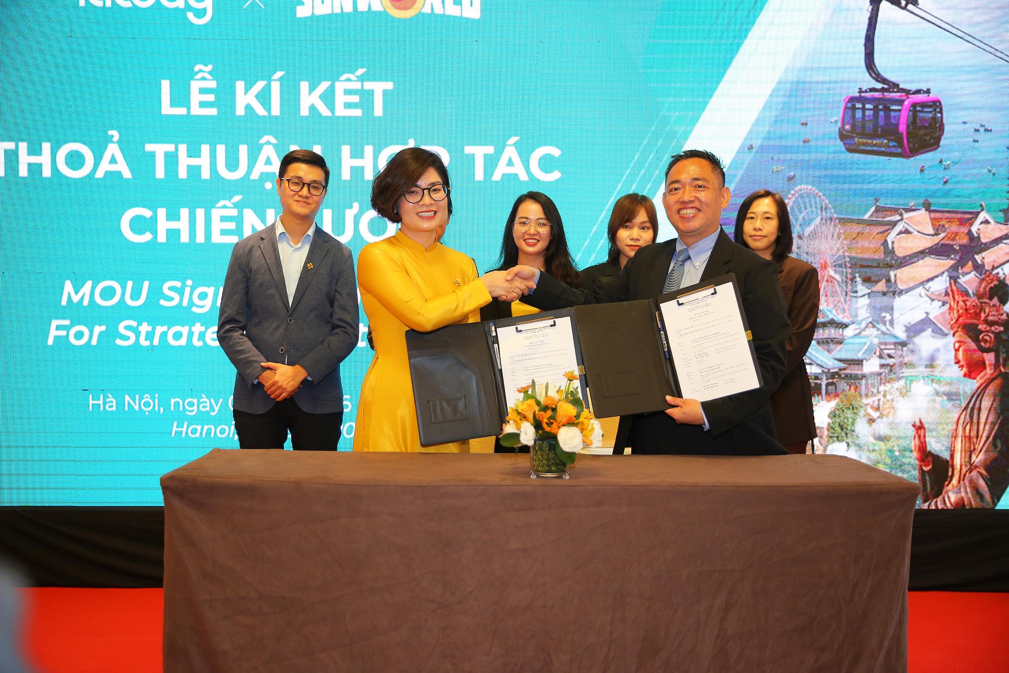 Lễ kí kết thỏa thuận hợp tác chiến lược KKday & Sun World.