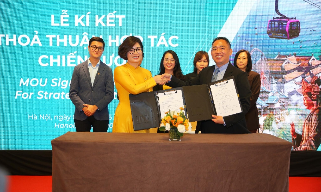 Lễ kí kết thỏa thuận hợp tác chiến lược KKday & Sun World.