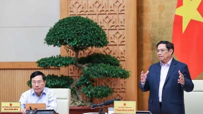 PM directs focus on key tasks