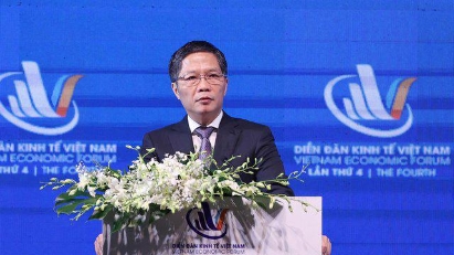 Economy returning to rapid growth