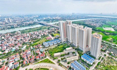 Cơ hội sở hữu căn hộ giá bình dân trước áp lực tăng giá