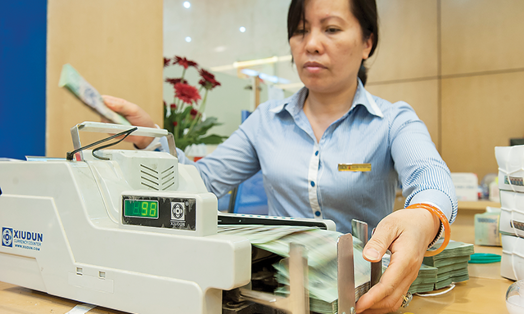 Ngành ngân hàng đang chờ đợi Quốc hội bấm nút gia hạn Nghị quyết 42