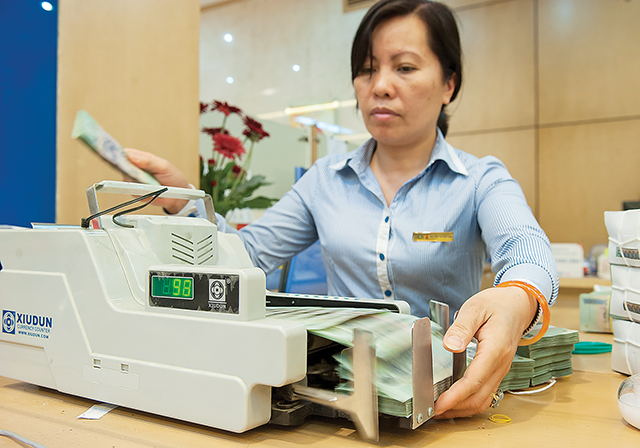 Ngành ngân hàng đang chờ đợi Quốc hội bấm nút gia hạn Nghị quyết 42