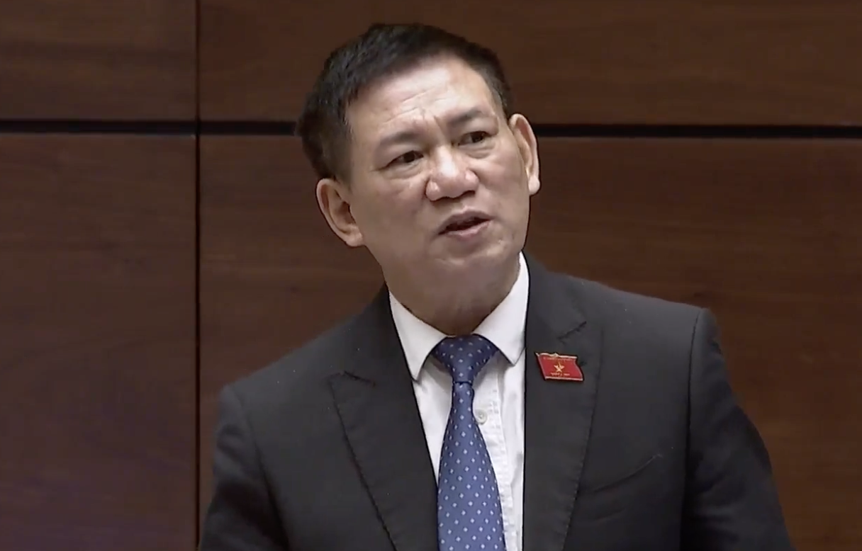 Bộ trưởng Bộ Tài chính Hồ Đức Phớc.