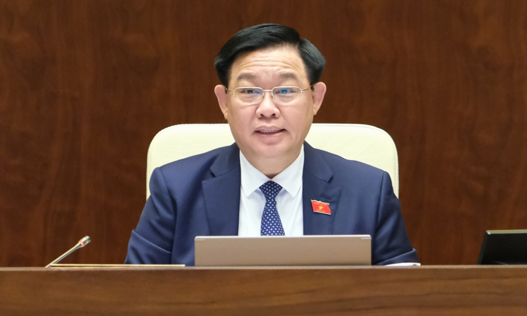 Chủ tịch Quốc hội Vương Đình Huệ đề nghị Bộ Tài chính làm rõ thêm vấn đề 4-5 tháng qua phát hành trái phiếu hầu như không có. 
