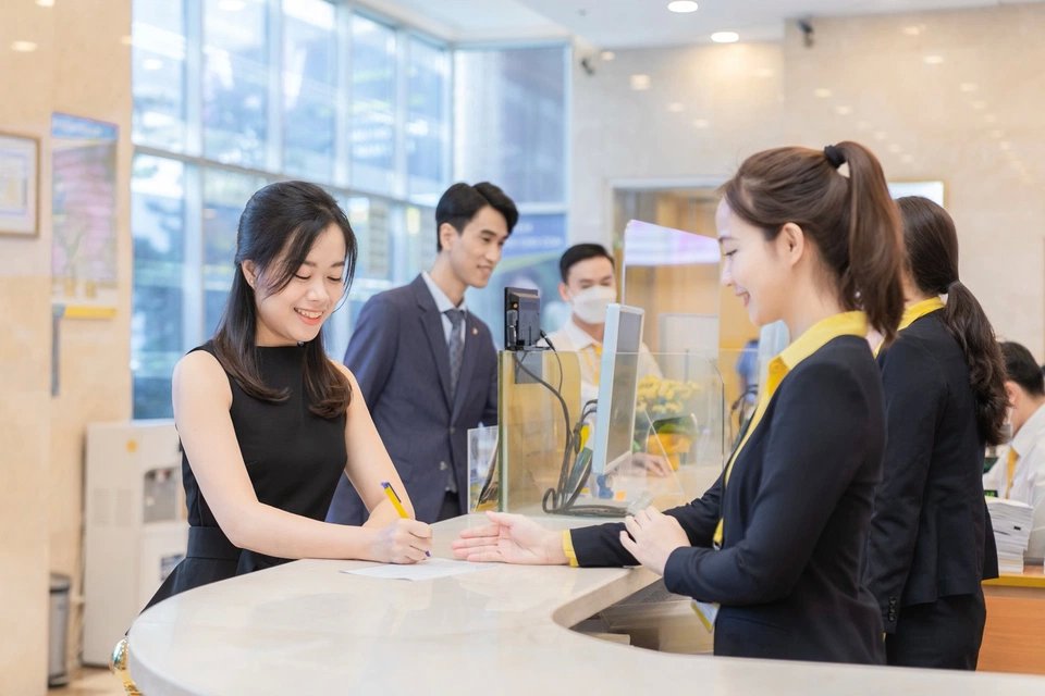 Không gian giao dịch 5 sao của Nam A Bank.