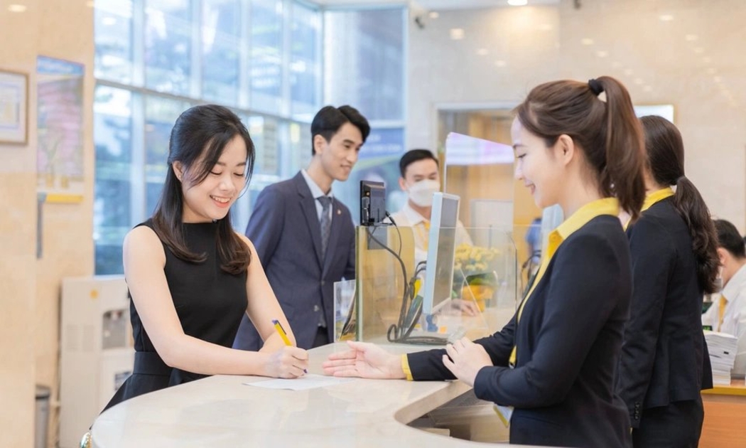 Không gian giao dịch 5 sao của Nam A Bank.