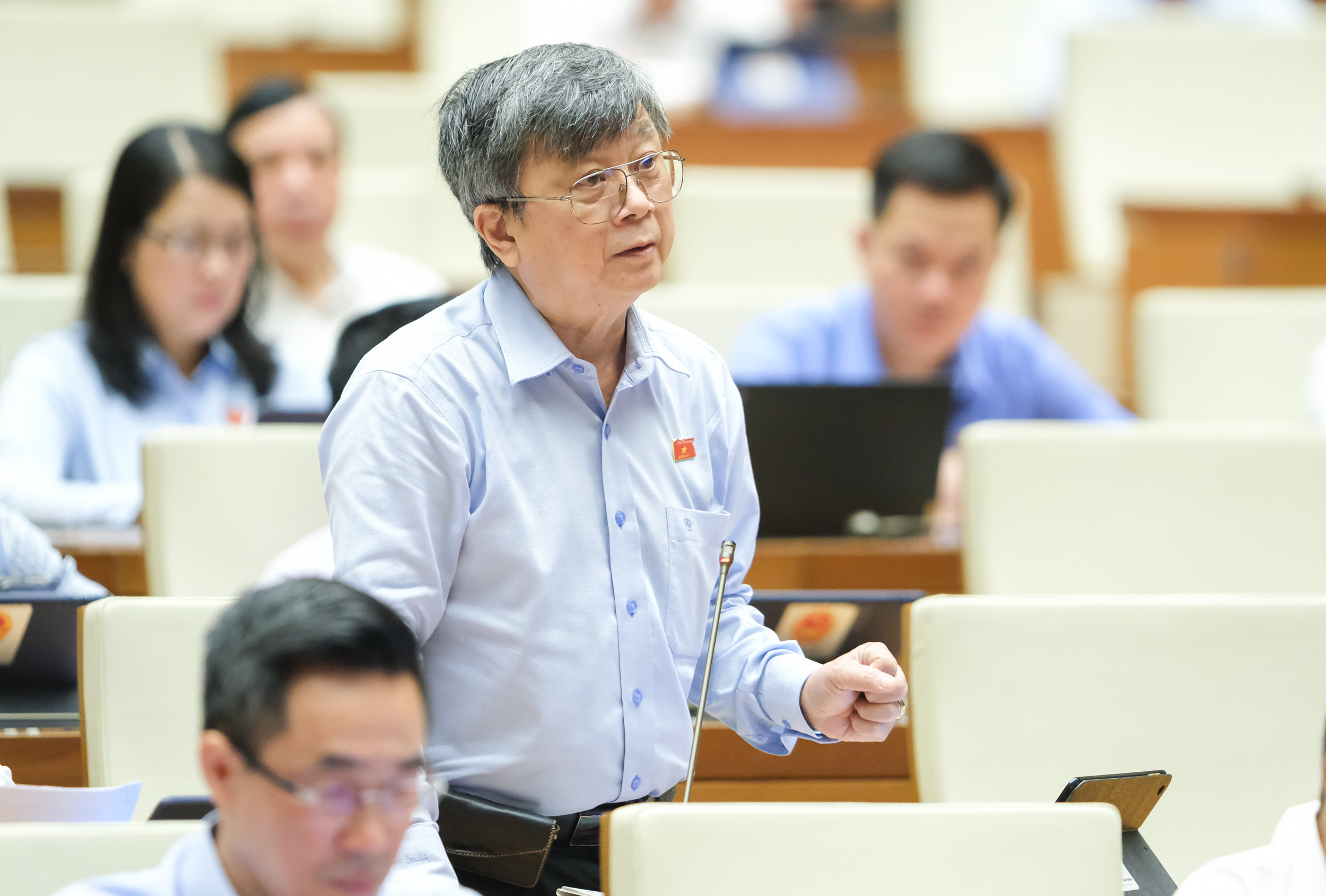 Đại biểu Trương Trọng Nghĩa-Đo&agrave;n Đại biểu Quốc hội TP. Hồ Ch&iacute; Minh.