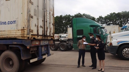 Customs to launch inter-sectoral risk management center for goods clearance