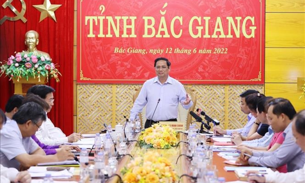 Thủ tướng Phạm Minh Chính kết luận tại buổi làm việc với Ban Thường vụ Tỉnh ủy Bắc Giang. Ảnh: TTXVN