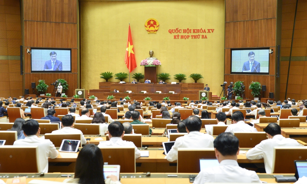 Với đa số đại biểu tán thành, Quốc hội chính thức thông qua Nghị quyết về chủ trương đầu tư dự án đầu tư xây dựng đường bộ cao tốc Châu Đốc - Cần Thơ - Sóc Trăng giai đoạn 1.
