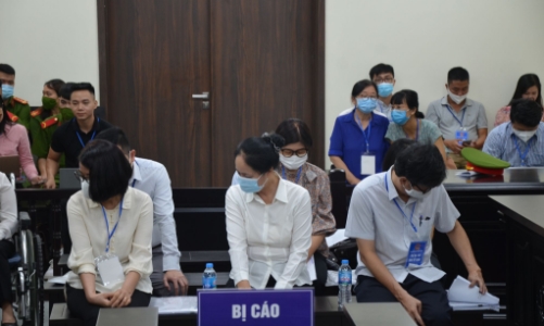 Xét xử ông Trần Phương Bình và đồng phạm trong vụ sai phạm 184 tỷ đồng 