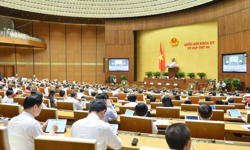 Toàn cảnh phiên họp ngày 16/6, Quốc hội thông qua Nghị quyết về chủ trương đầu dự án đầu tư xây dựng đường Vành đai 4 - vùng Thủ đô Hà Nội và đường Vành đai 3 TP.HCM - Ảnh: Quochoi.vn