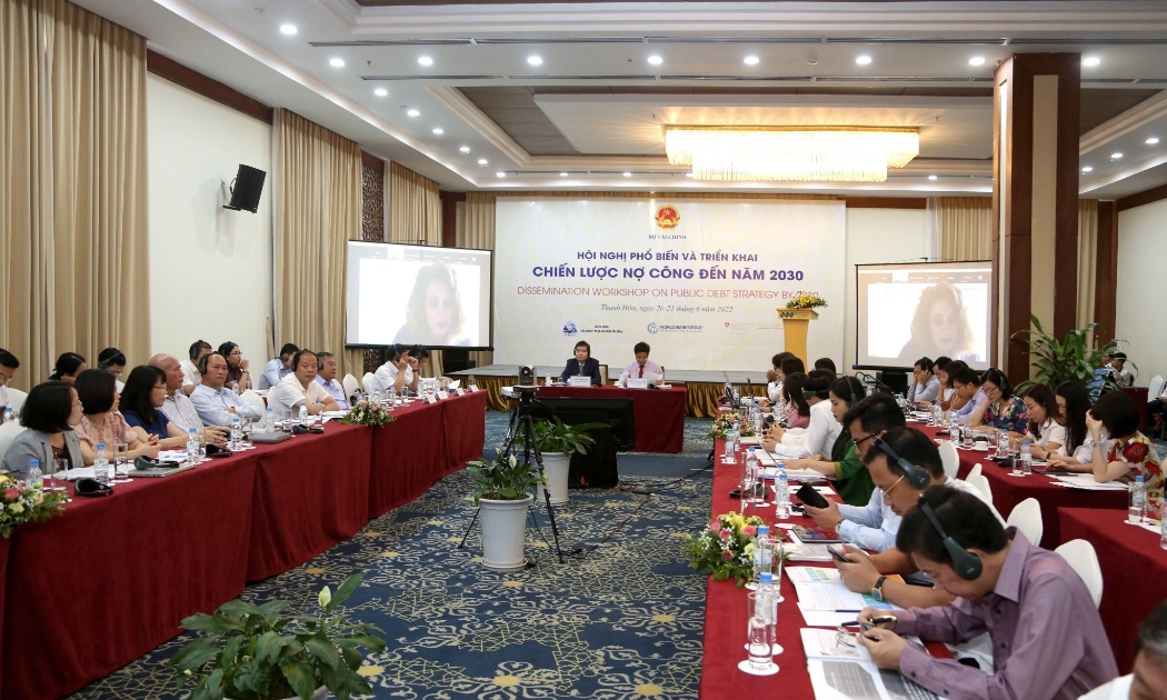 Toàn cảnh hội nghị phổ biến Chiến lược nợ công đến năm 2030.