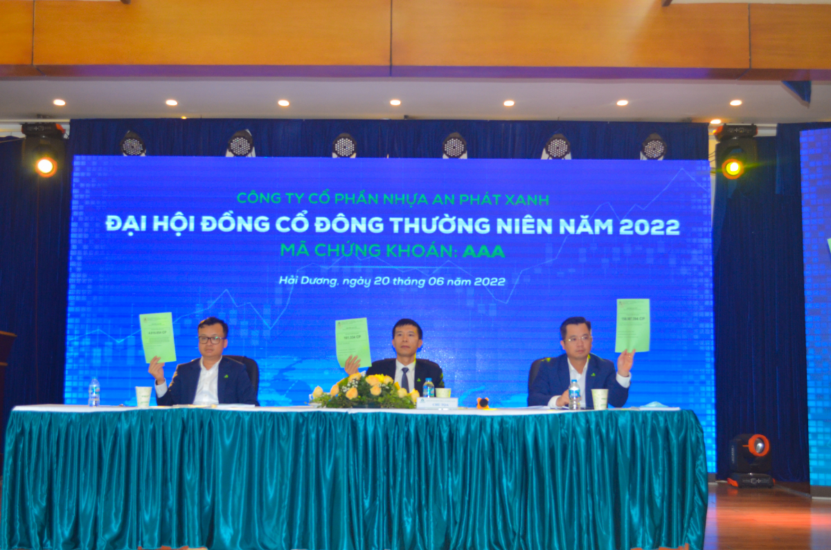 Đại hội đồng cổ đ&ocirc;ng thường ni&ecirc;n AAA th&ocirc;ng qua kế hoạch lợi nhuận năm 2022 đạt 527 tỷ đồng, tăng 63% so với c&ugrave;ng kỳ năm trước.