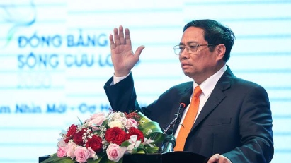 PM gives direction on key tasks in Mekong Delta development