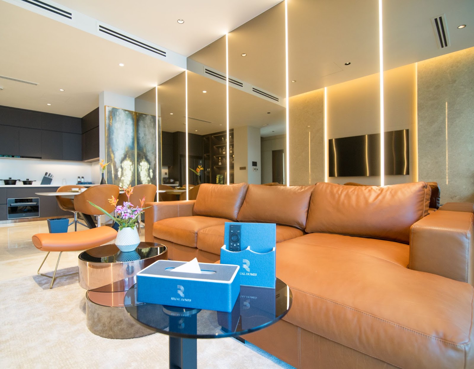 Sự giao thoa giữa kiến trúc, hệ vật liệu, chất lượng thi công và tiện ích vượt trội đã tạo nên sức sống trường tồn vượt thời gian của loạt siêu phẩm Regal Homes.