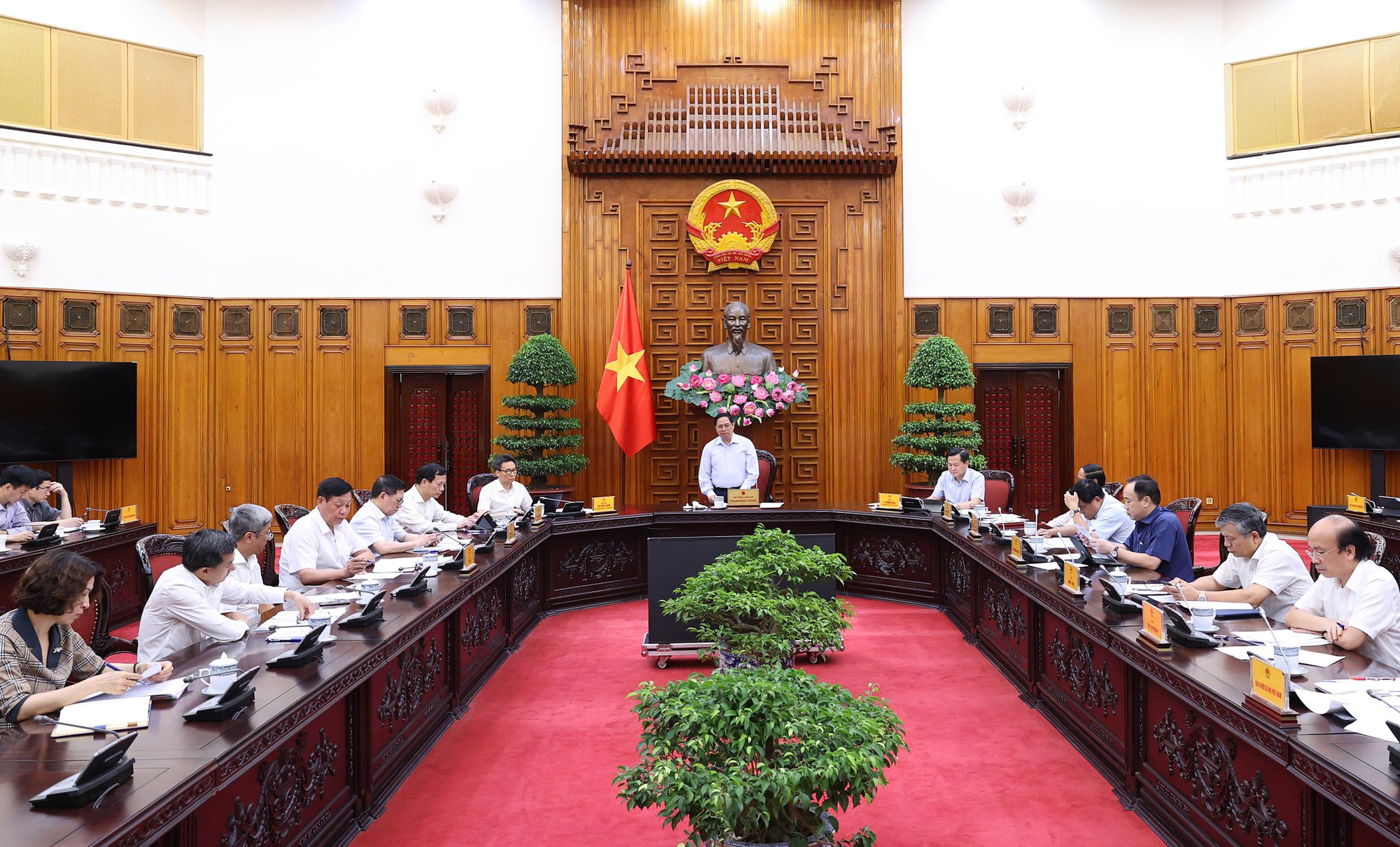 Toàn cảnh cuộc họp - Ảnh: VGP