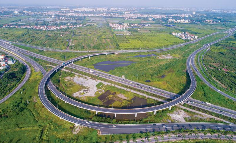 Nhiều “nút thắt” về pháp luật khiến nhà đầu tư chịu thiệt thòi, số lượng dự án giao thông lớn triển khai theo hình thức PPP ngày càng ít ỏi.