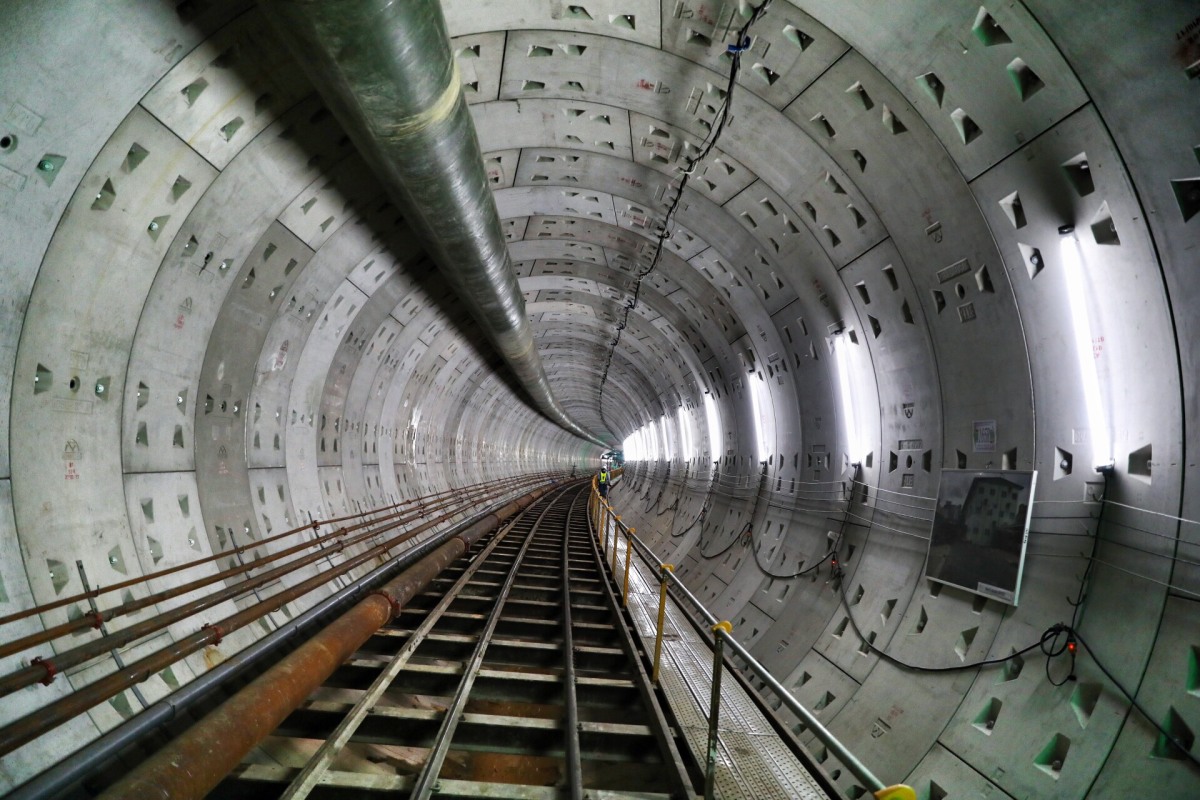 G&oacute;i thầu&nbsp;CP1a (đoạn ngầm từ ga Bến Th&agrave;nh đến ga Nh&agrave; h&aacute;t Th&agrave;nh phố) hiện đ&atilde; đạt tr&ecirc;n 95% tổng khối lượng.