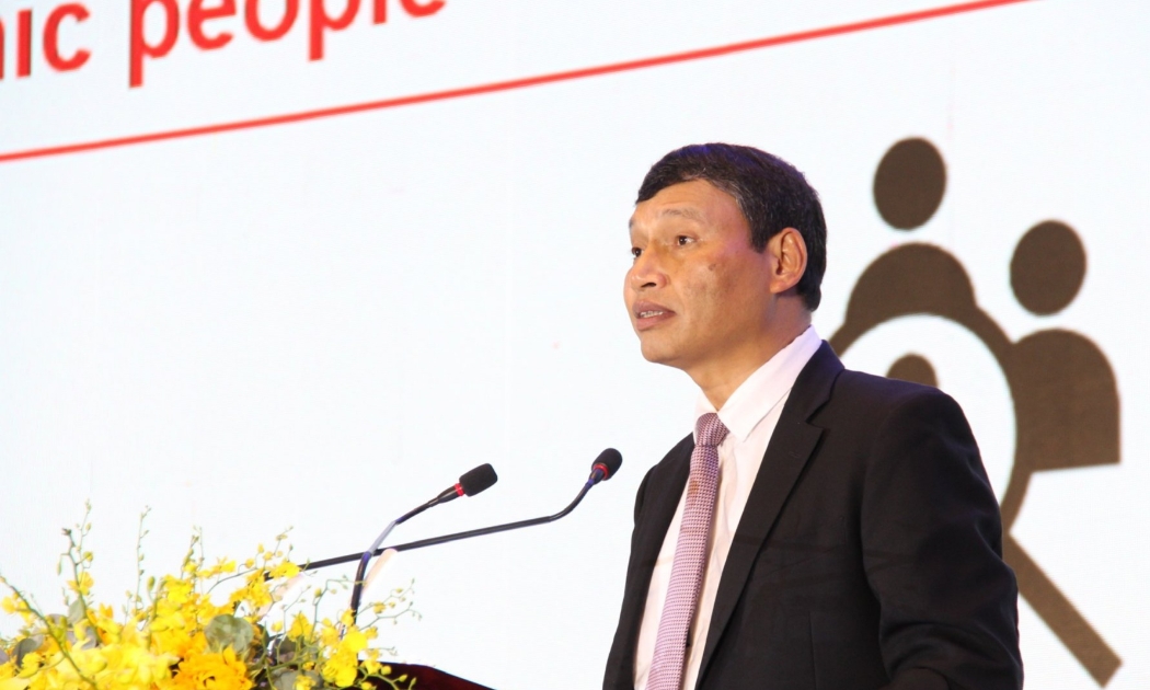 Ông Hồ Kỳ Minh, Phó Chủ tịch Thường trực UBND thành phố Đà Nẵng trình bày về cơ hội đầu tư vào Đà Nẵng. Ảnh: Ngô Anh Văn. 