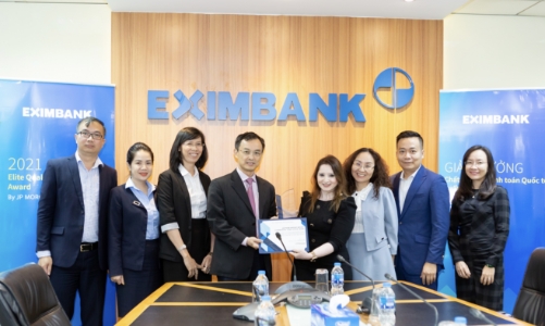JP Morgan trao giải thưởng chất lượng thanh toán quốc tế xuất sắc cho Eximbank 