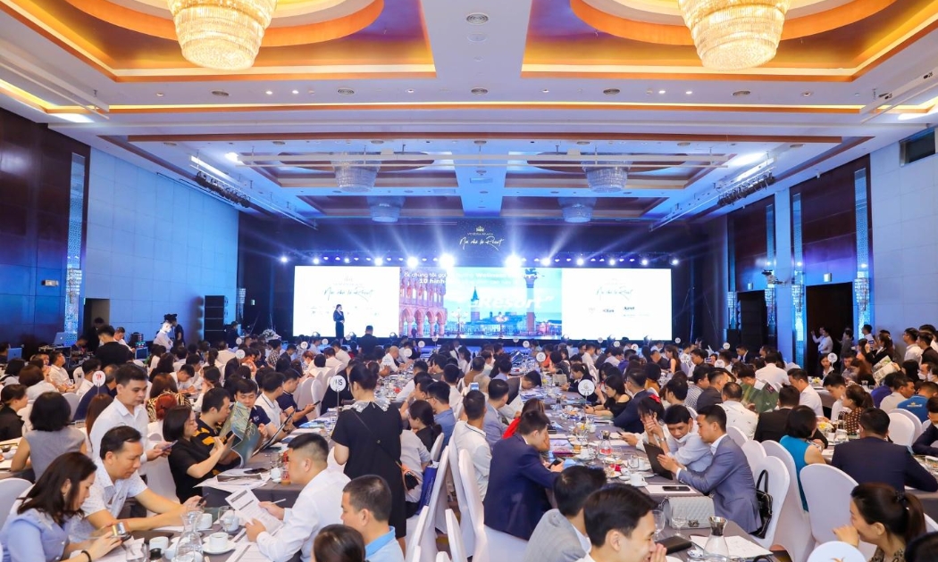 Sự kiện lan toả tinh thần HomeResort tại Hà Nội thu hút hơn 500 khách hàng tham dự.