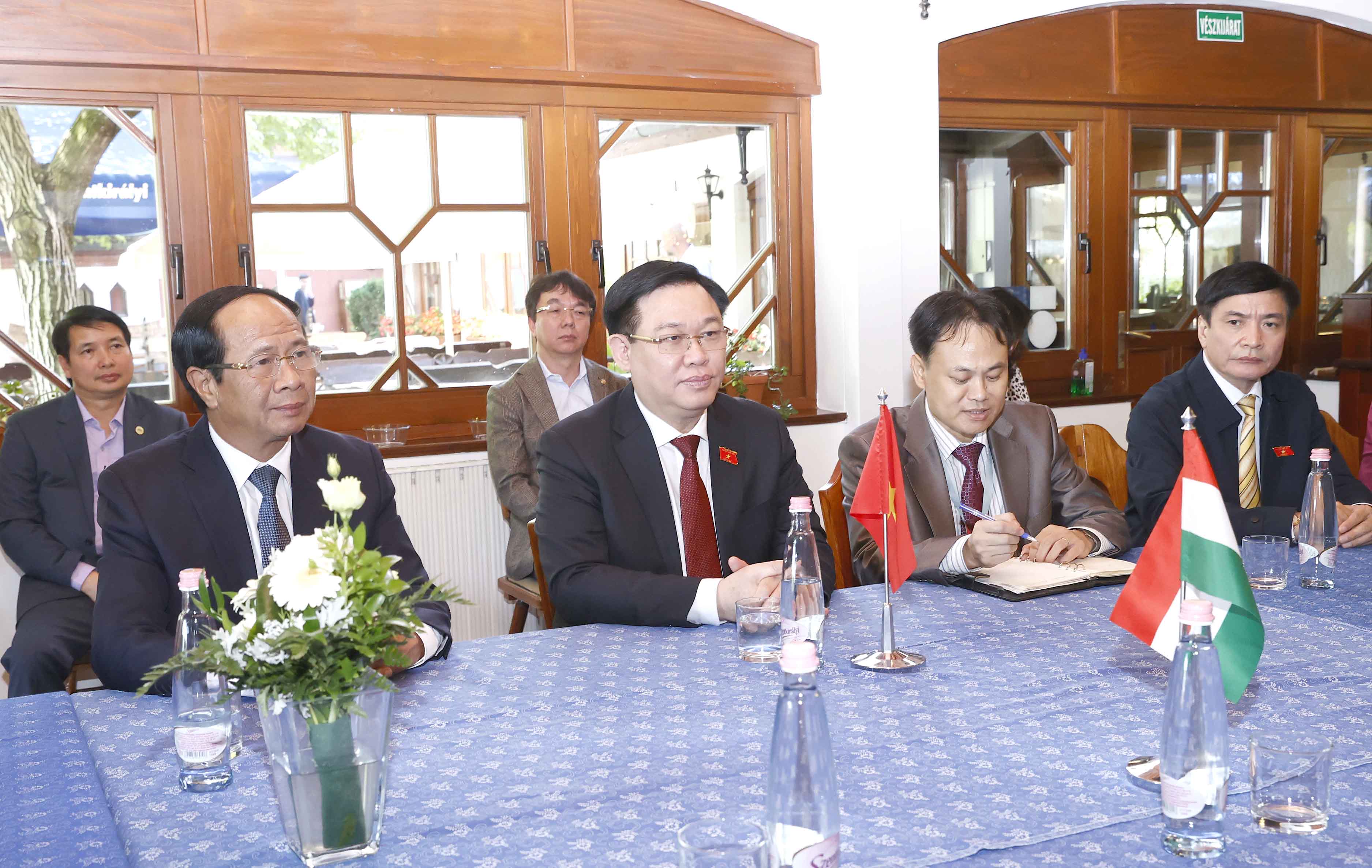 Chủ tịch Quốc hội Vương Đ&igrave;nh Huệ ph&aacute;t biểu tại buổi tiếp -&nbsp;Ảnh: Quochoi.vn