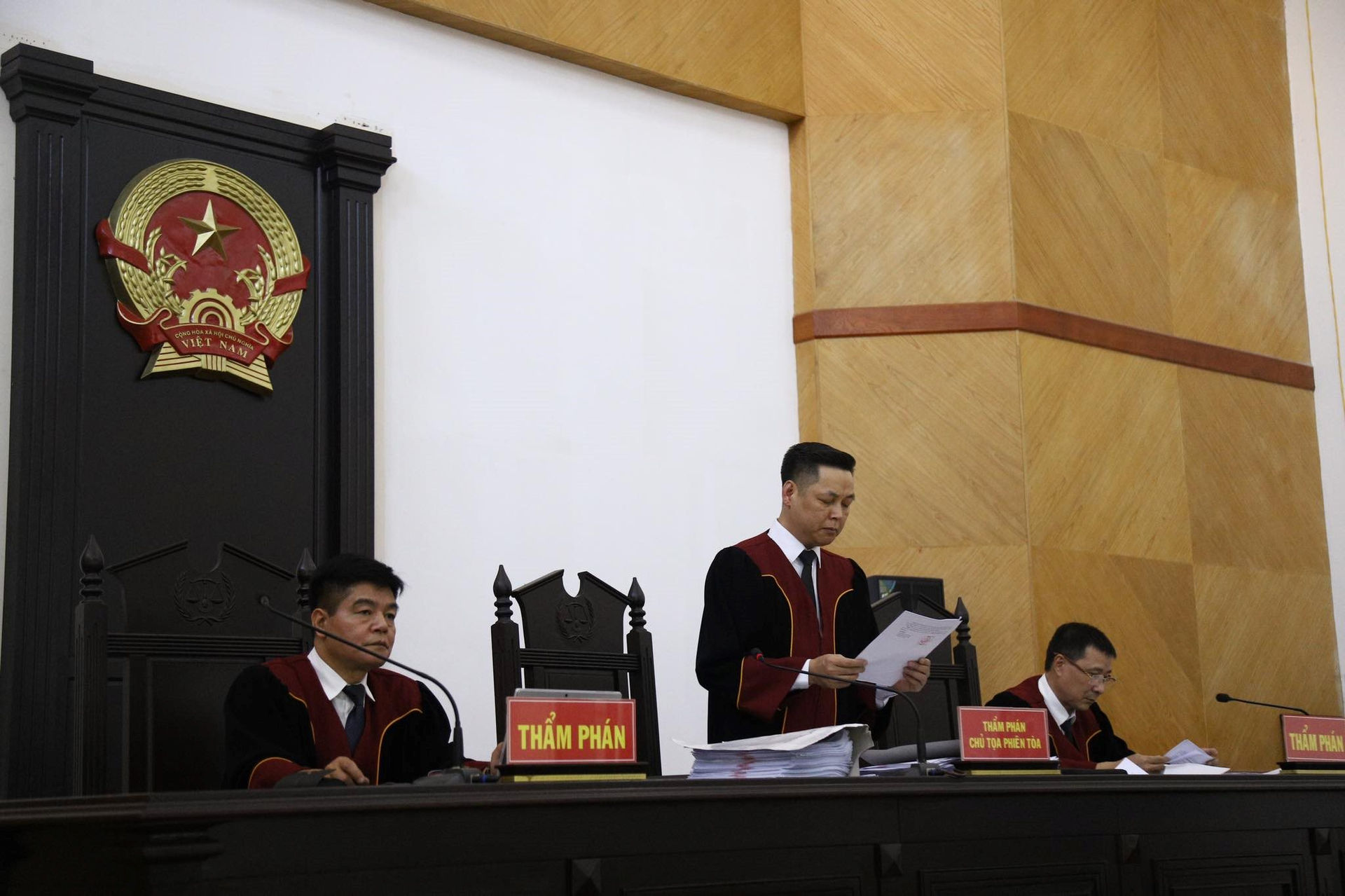 Hội đồng x&eacute;t xử ph&uacute;c thẩm.