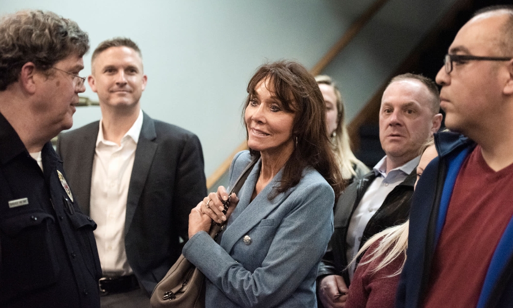 Tỷ phú Diane Hendricks - Ảnh: AP