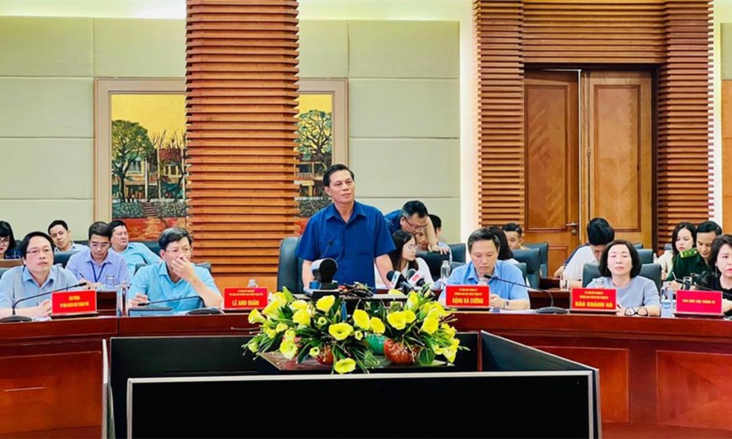 UBND thành phố Hải Phòng họp bàn tìm giải pháp di dời những hộ nuôi ngao trái phép