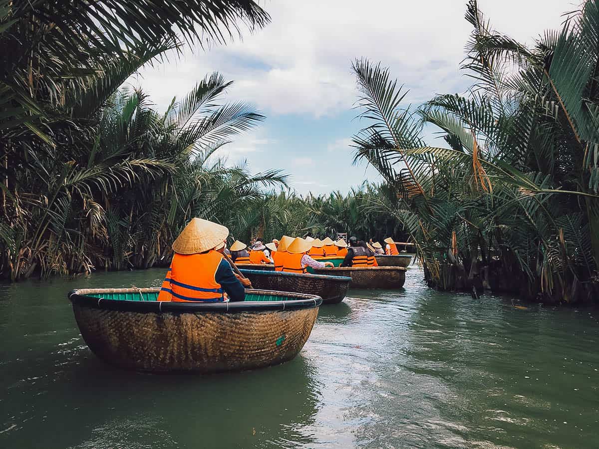 Mặc dù giá xăng dầu có ảnh hưởng tăng giá dịch vụ nhưng nhu cầu bật mạnh nên khách vẫn hấp thụ được trong mùa cao điểm.