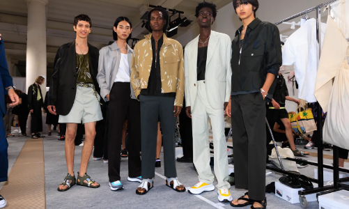 BST Hermès Xuân - Hè 2023: Trang phục nam dưới mắt nhìn của nhà thiết kế nữ