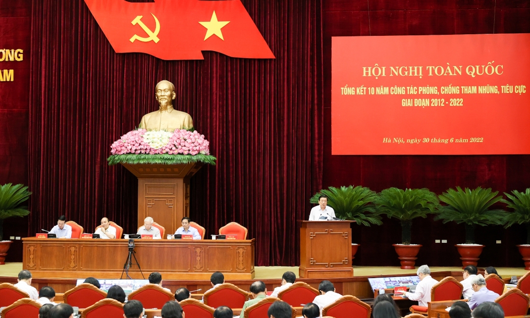 Hội nghị toàn quốc tổng kết 10 năm công tác phòng, chống tham nhũng, tiêu cực giai đoạn 2012-2022 - Ảnh: VGP