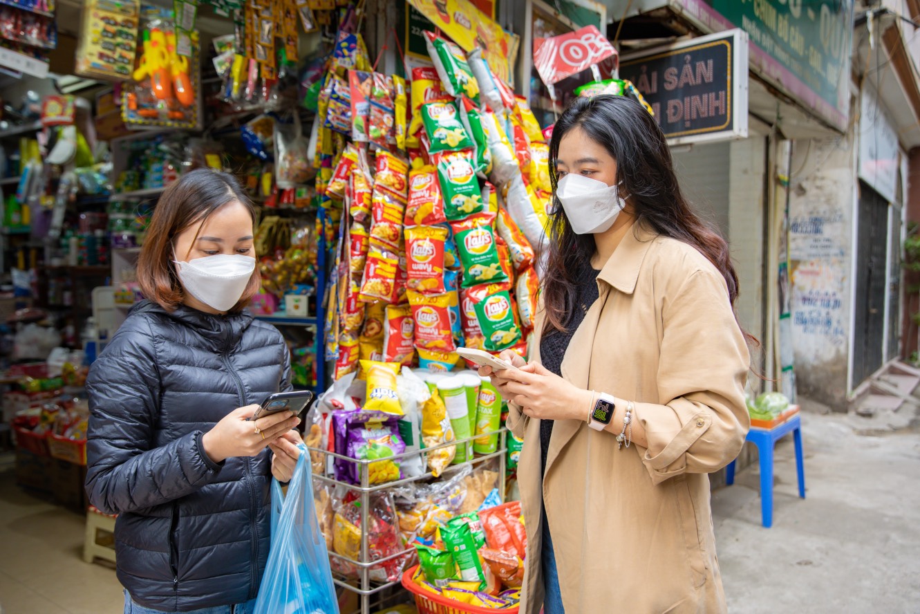 Khách hàng có thể dễ dàng thao tác VNPT HKD trên các loại thiết bị di động.
