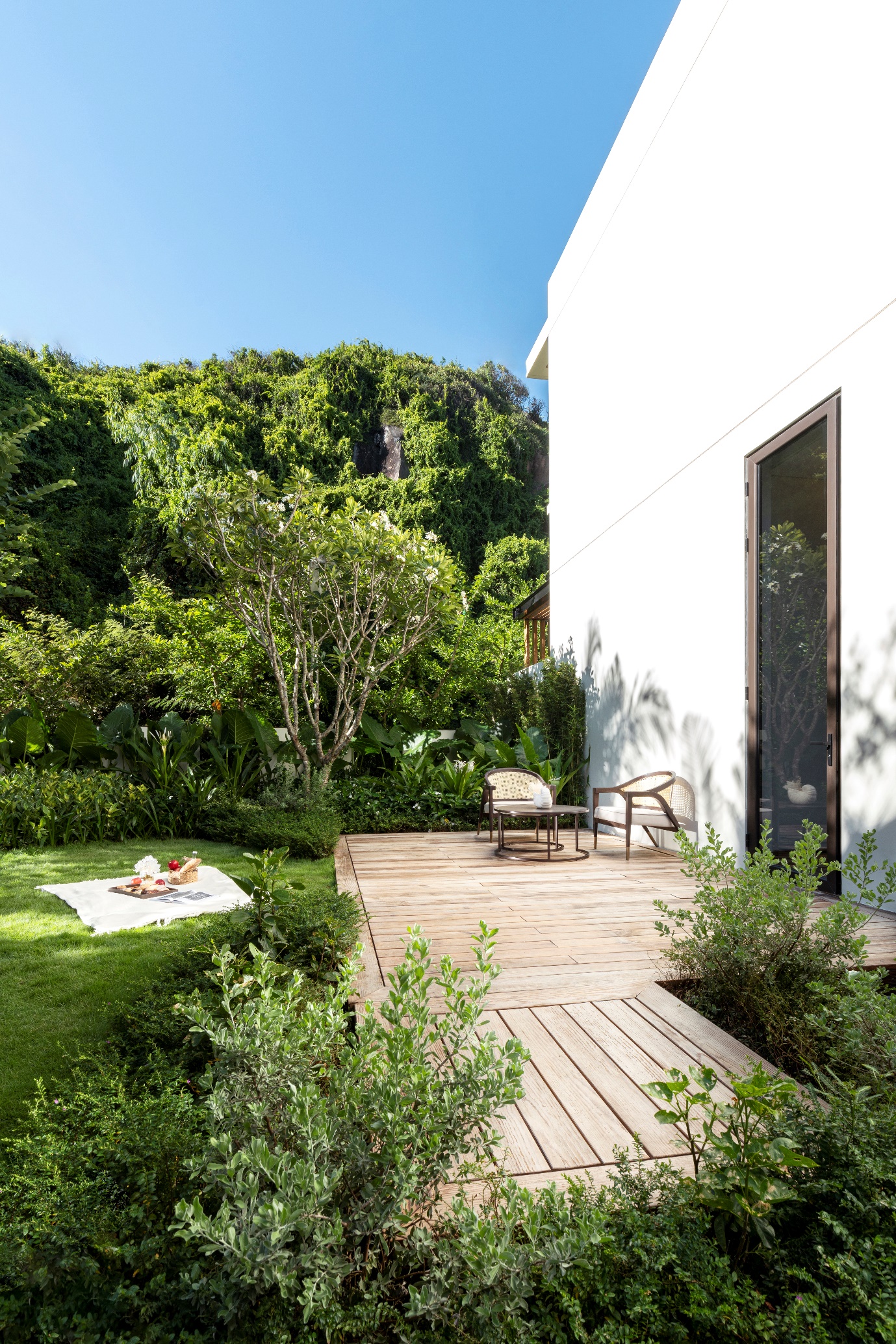 Khoảng trời ri&ecirc;ng tư cho những buổi tr&agrave; chiều.