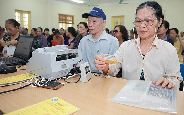 Nghỉ Hưu Năm 2023 đóng đủ 30 Năm Bhxh Lương Hưu Mỗi Tháng được Nhận Bao Nhiêu 