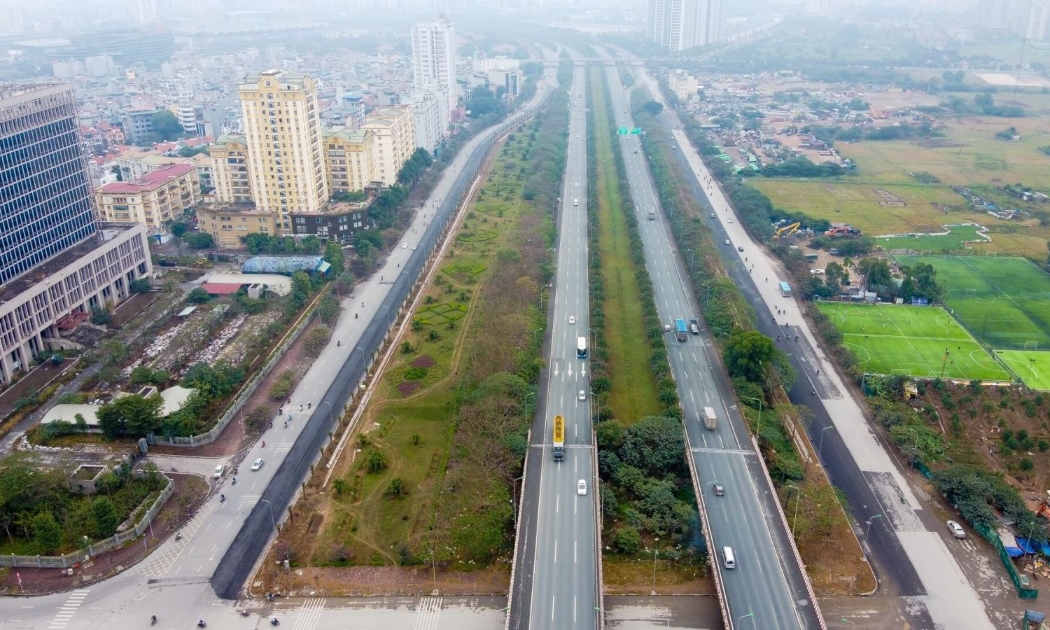Hạ tầng giao thông đi trước đón đầu là một trong những yếu tố góp phần gia tăng “lực hấp dẫn” của bất động sản ven Thủ đô.