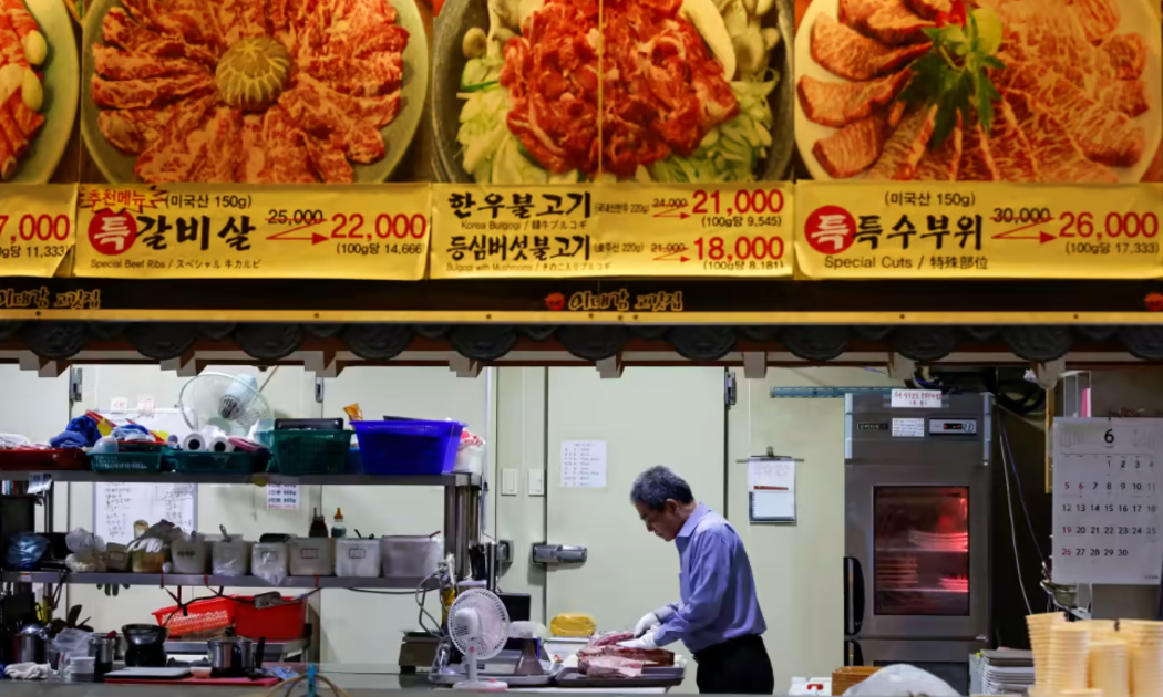 Một nhà hàng ở Seoul, Hàn Quốc - Ảnh: Reuters