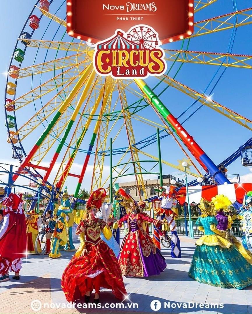 Happy Wheel – trò chơi được yêu thích tại Circus Land.
