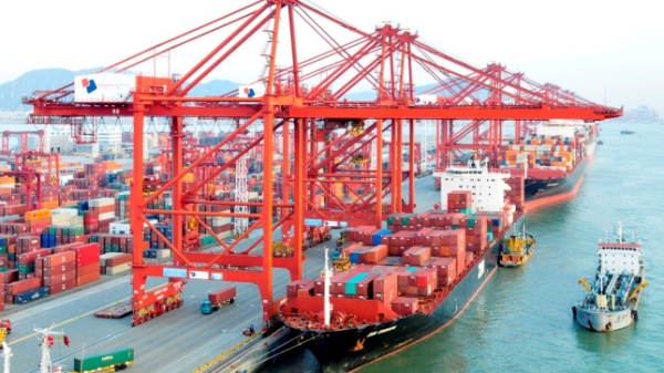 CIEM: Tăng trưởng GDP cả năm 2022 có thể đạt 6,7-6,9%