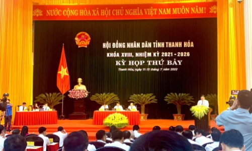 Thanh Hóa: Dự án “trùm mền” và các vấn đề giáo dục làm “nóng kì họp Hội đồng nhân dân tỉnh