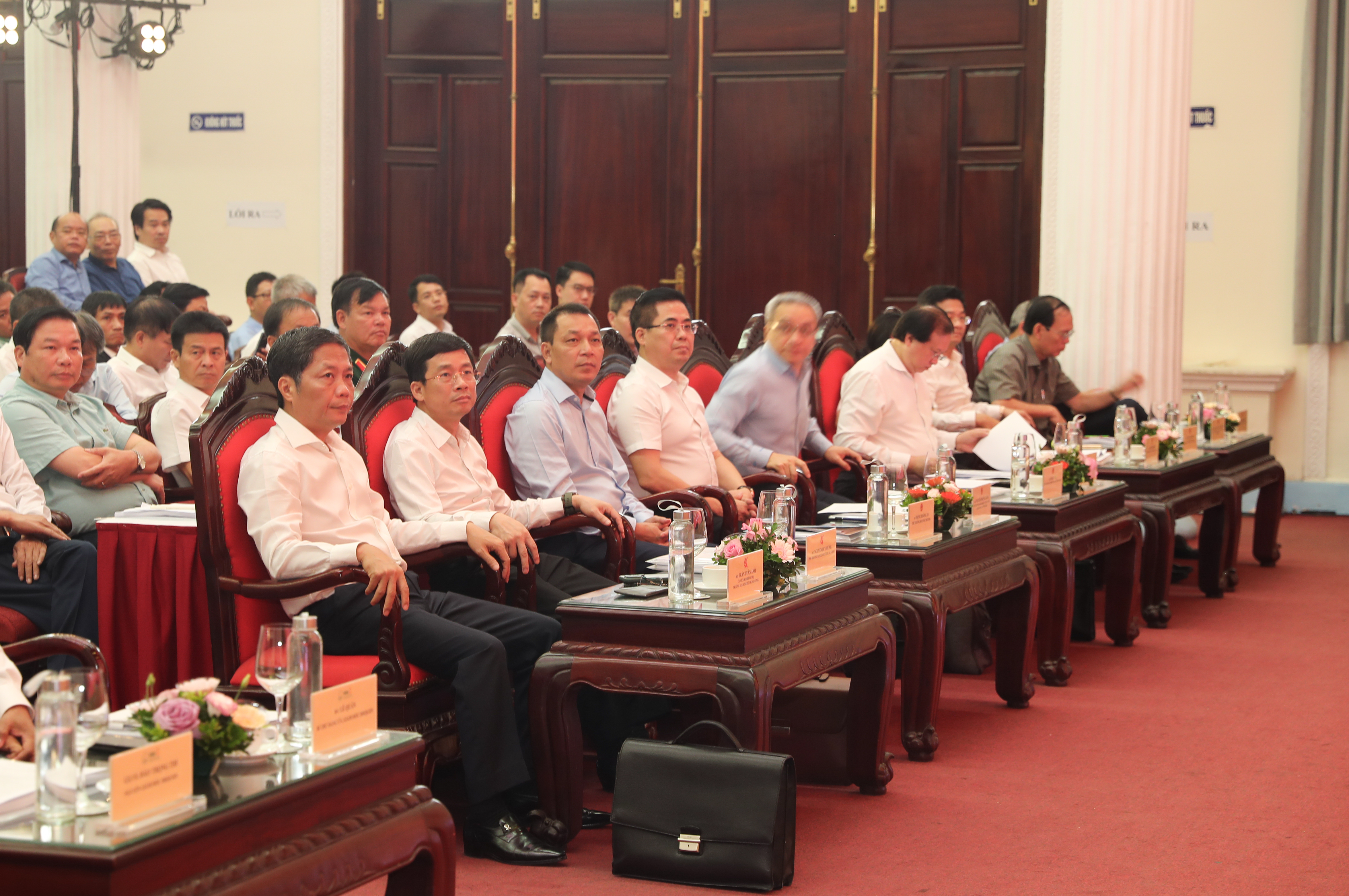 Các đại biểu tham gia Hội thảo.